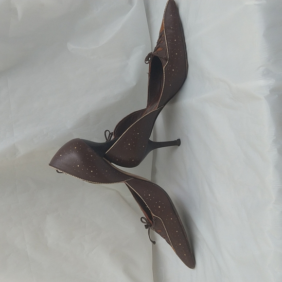 JOEY O Peep Toe Pumps - Picture 2 of 10